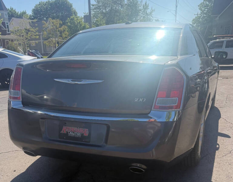 2014 Chrysler 300