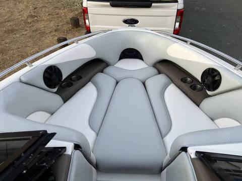 2006 Malibu 23 LSV Wakesetter