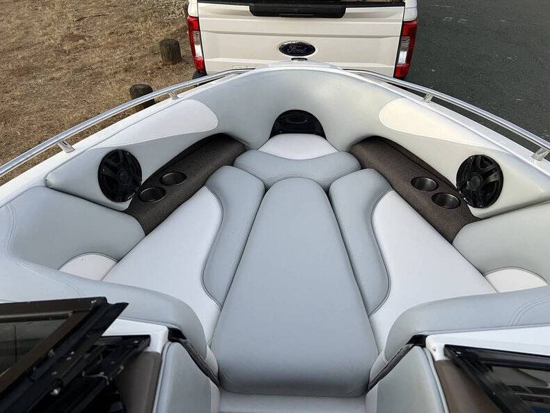 2006 Malibu 23 LSV Wakesetter