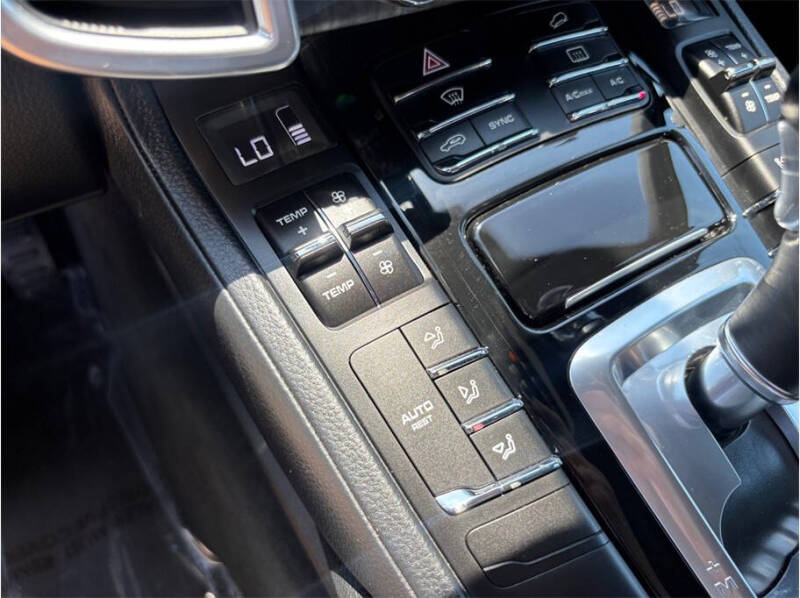 2018 Porsche Cayenne