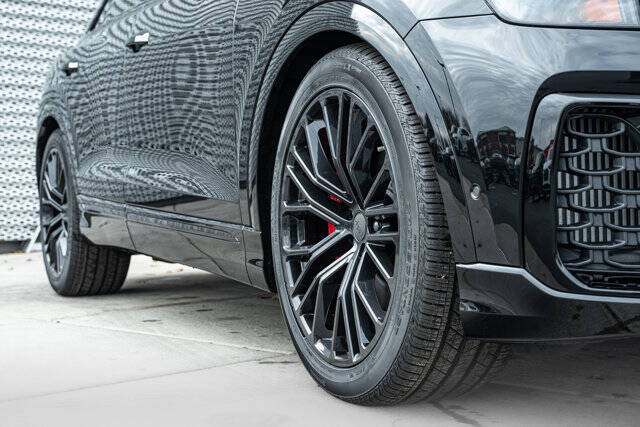 2026 Audi SQ8 4.0T quattro Prestige