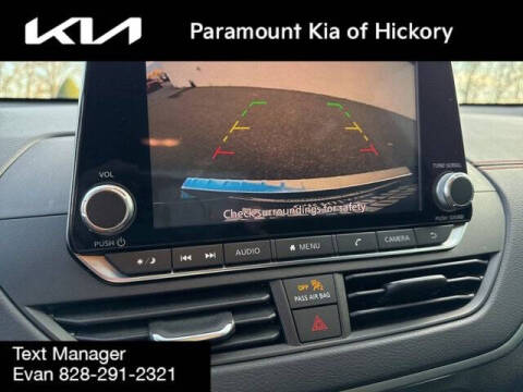 2022 Nissan Altima 2.5 SR