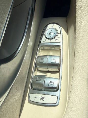 2017 Mercedes-Benz E-Class E 300