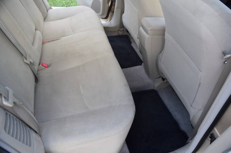 2010 Toyota Prius III