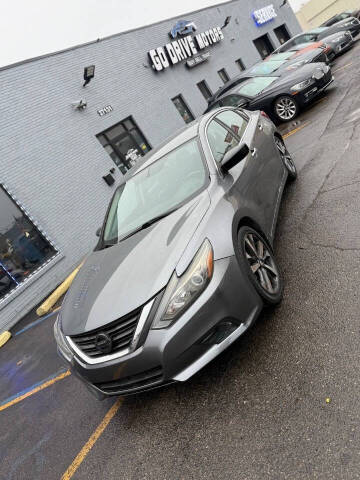 2016 Nissan Altima 2.5 SR