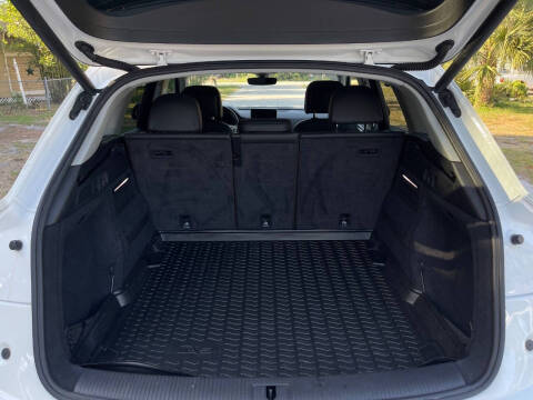 2018 Audi Q5 2.0T quattro Premium Plus