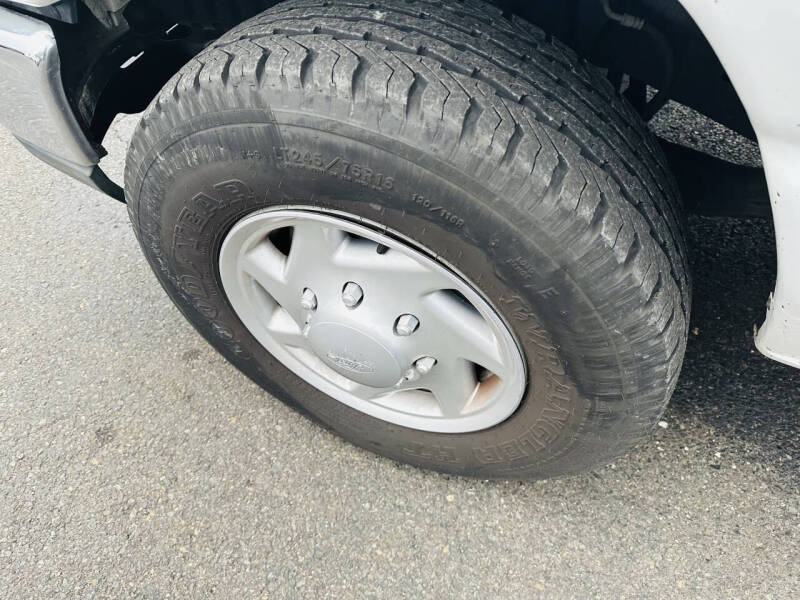 2013 Ford E-Series E-250