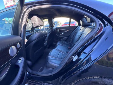 2016 Mercedes-Benz C-Class