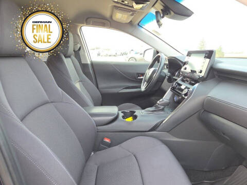 2022 Toyota Venza LE