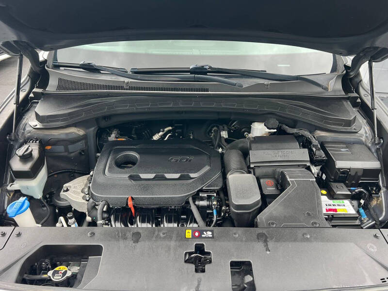 2019 Hyundai Santa Fe SE 2.4L