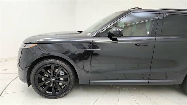 2024 Land Rover Range Rover Sport P360 SE
