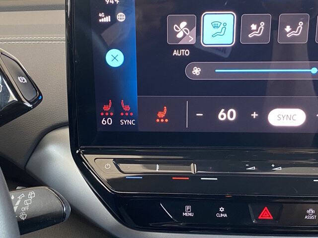 2023 Volkswagen ID.4 Pro