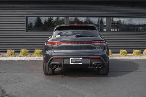 2023 Porsche Macan T