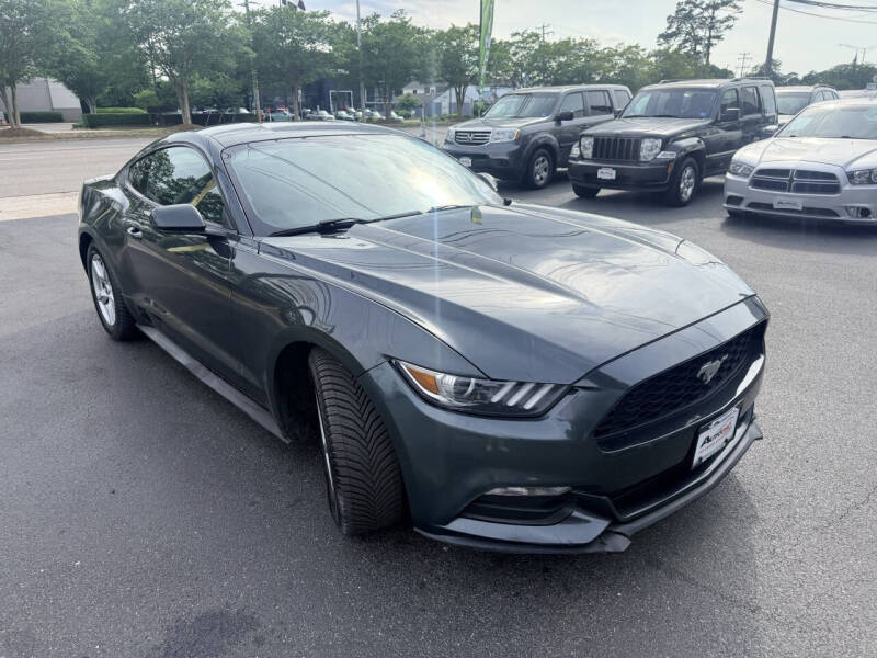 2015 Ford Mustang V6