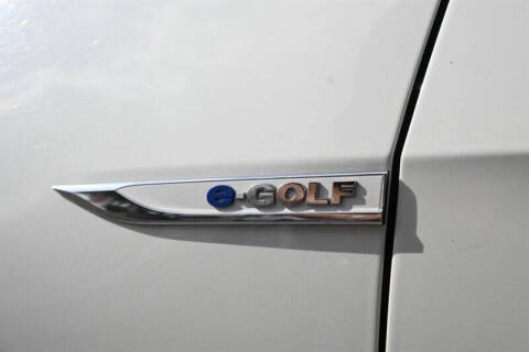 2016 Volkswagen e-Golf SE