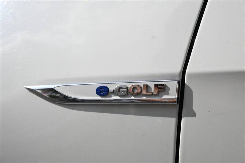 2016 Volkswagen e-Golf SE
