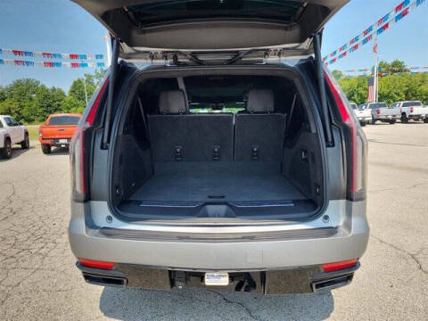 2023 Cadillac Escalade ESV Sport Platinum