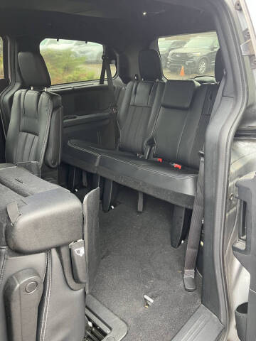 2015 Chrysler Town and Country S