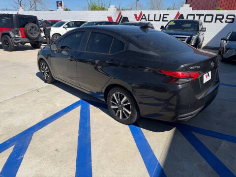 2021 Nissan Versa SV