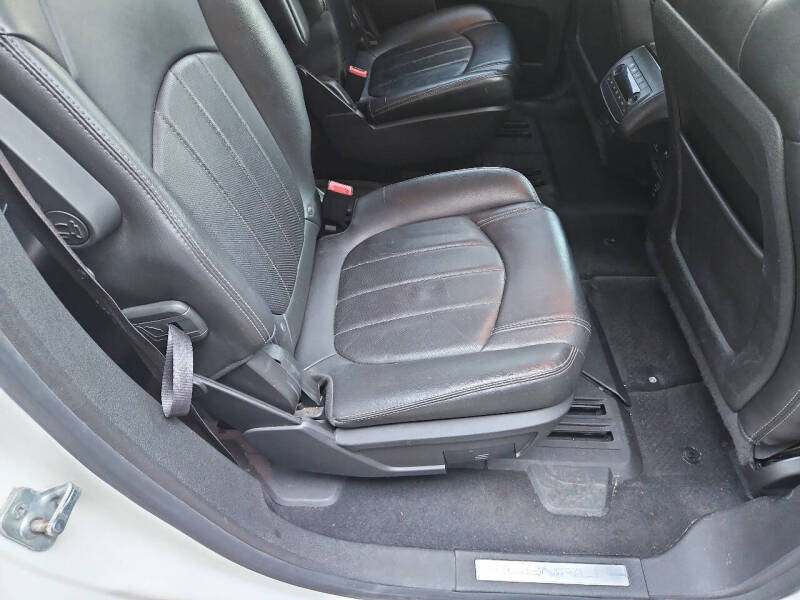 2015 GMC Acadia Denali