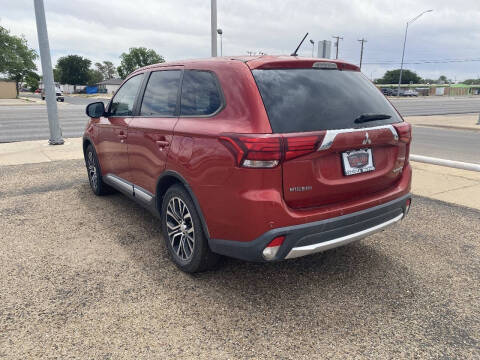 2016 Mitsubishi Outlander SE
