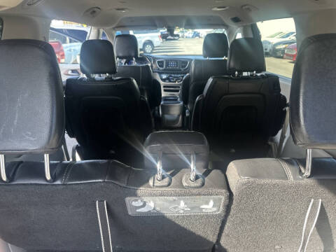 2019 Chrysler Pacifica Touring L