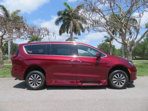 2021 Chrysler Pacifica Touring L