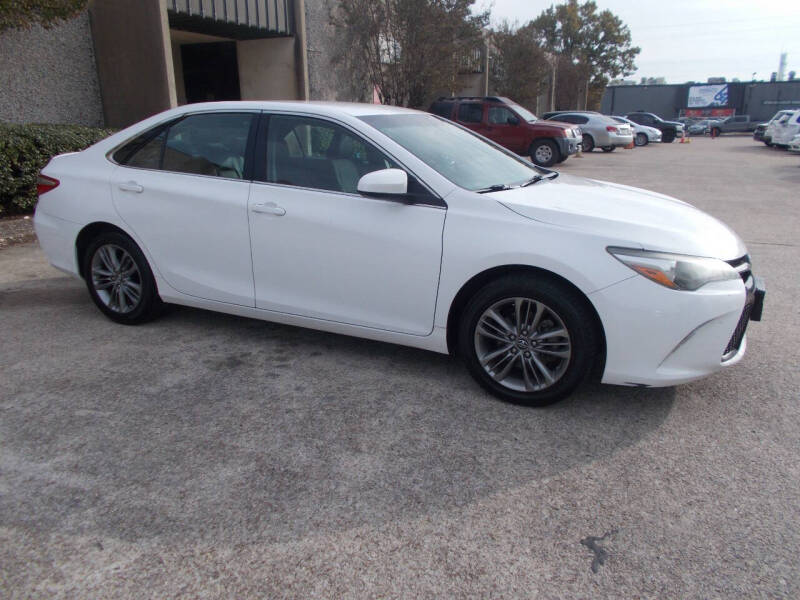 2017 Toyota Camry SE