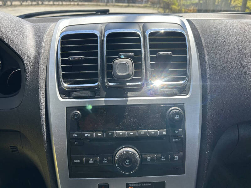 2011 GMC Acadia SL