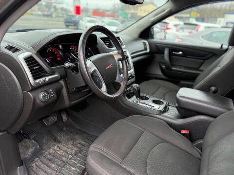 2015 GMC Acadia SLE-2