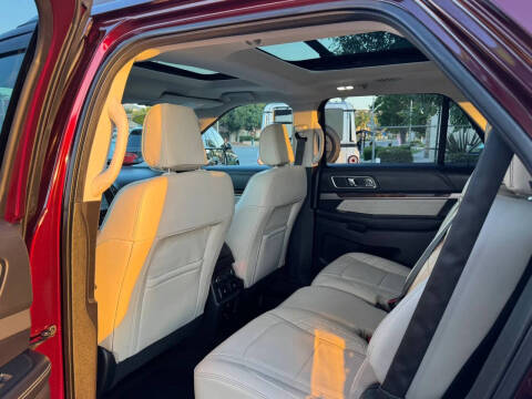 2019 Ford Explorer Platinum