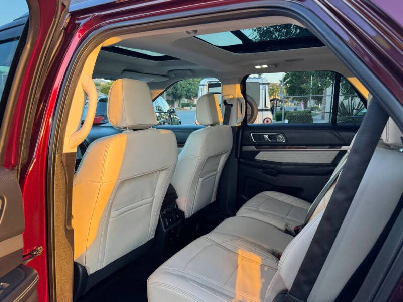 2019 Ford Explorer Platinum