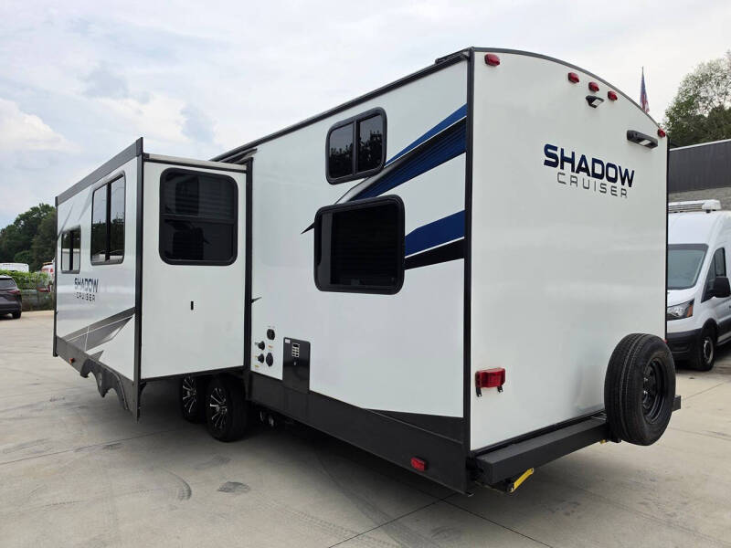 2023 Cruiser RV Shadow Cruiser
