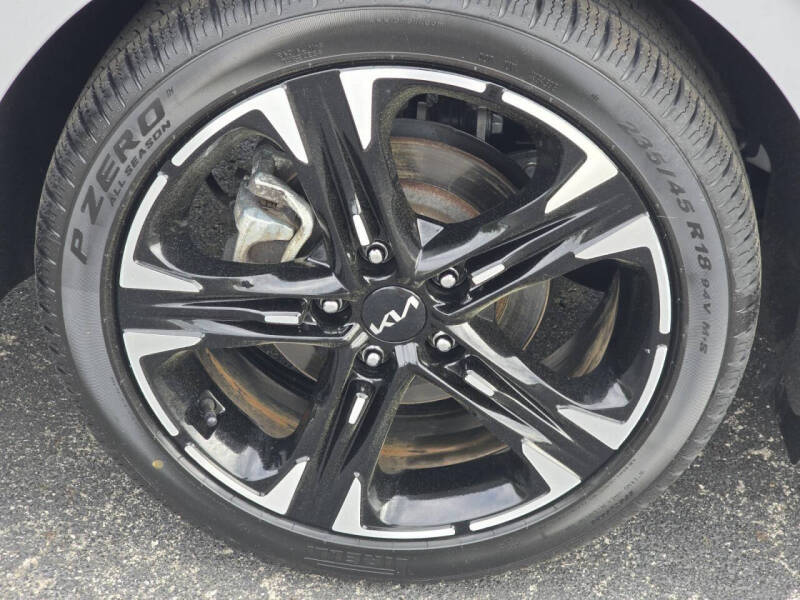2023 Kia K5