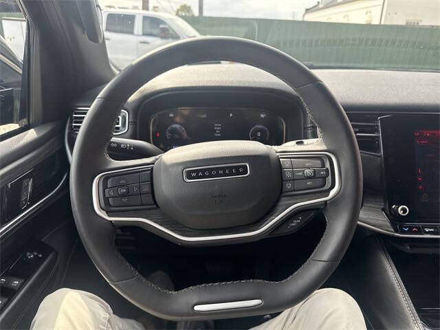 2023 Jeep Wagoneer L Series III