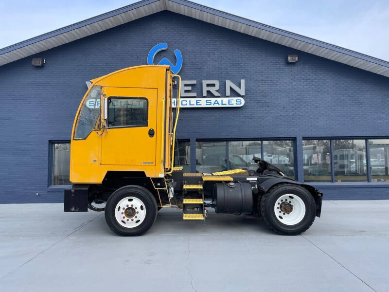 2016 Autocar Yard Spotter for sale at Western Specialty Vehicle Sales in Braidwood IL