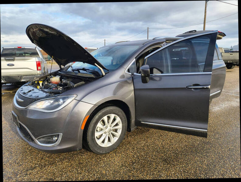 2018 Chrysler Pacifica Touring L
