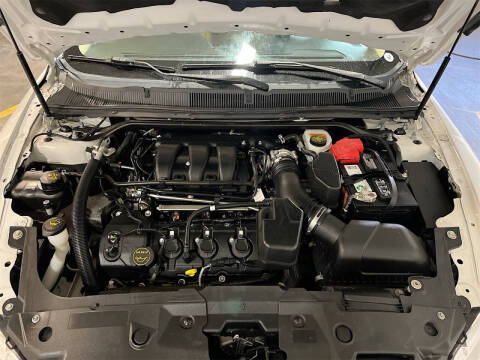 2018 Ford Taurus SEL