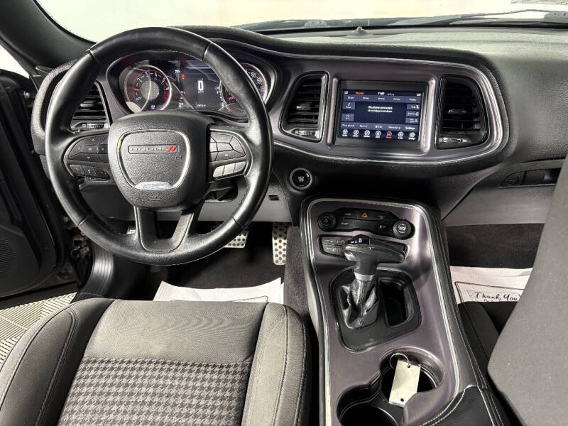 2018 Dodge Challenger SXT