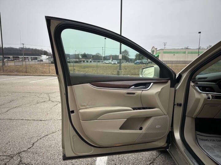 2014 Cadillac XTS Luxury Collection