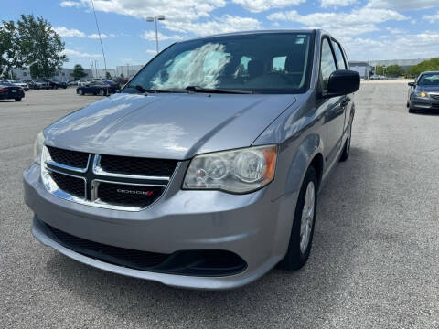 2014 Dodge Grand Caravan for sale at ELMHURST  CAR CENTER - ELMHURST CAR CENTER in Elmhurst IL