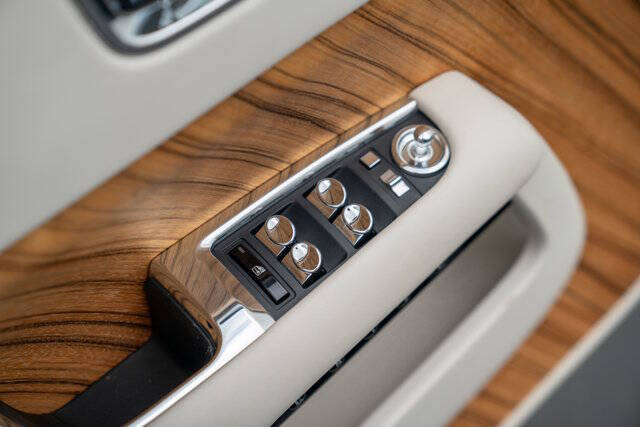 2015 Rolls-Royce Wraith 14