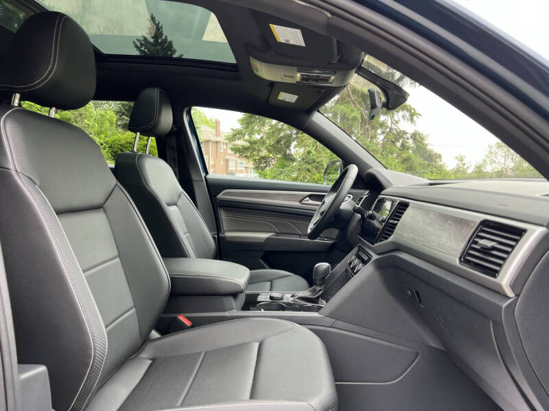 2023 Volkswagen Atlas Cross Sport V6 SE 4Motion