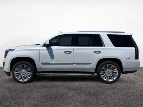 2019 Cadillac Escalade Standard
