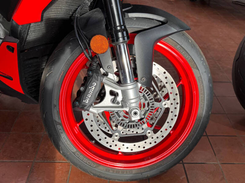 2021 Aprilia Tuono 660