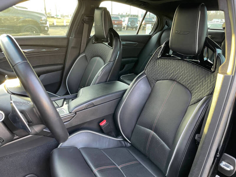 2022 Cadillac CT5-V Blackwing