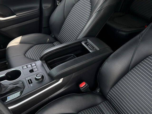 2025 Toyota Highlander XSE