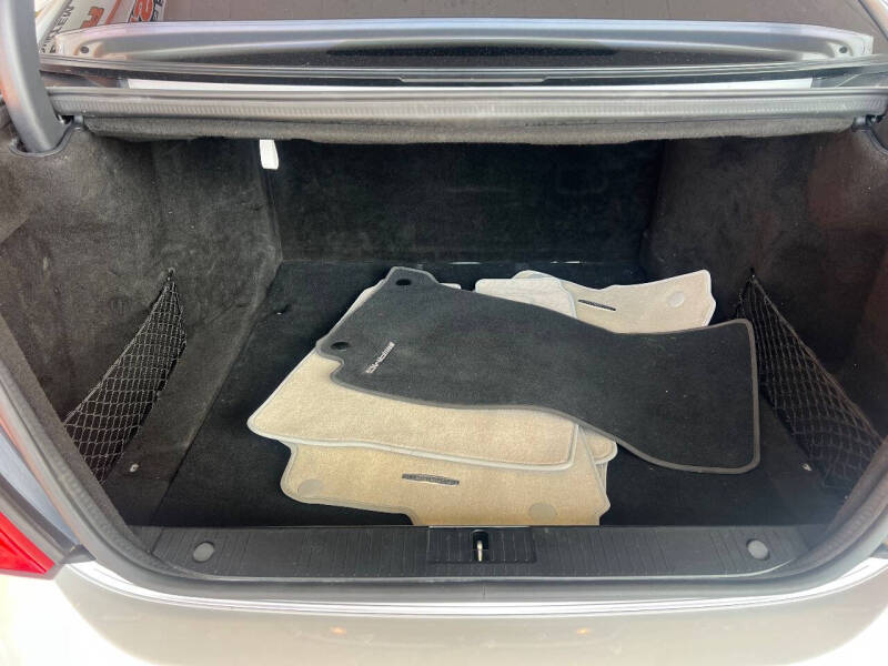 2010 Mercedes-Benz S-Class S 400 Hybrid