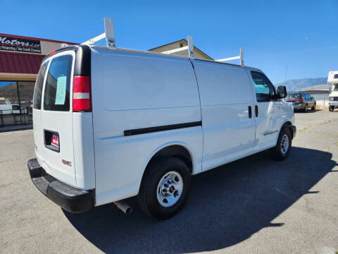 2015 GMC Savana 2500