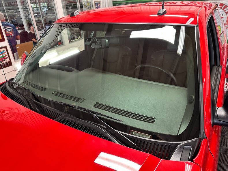 2004 Chevrolet Silverado 1500 SS